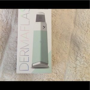 Brand new! Dermaflash